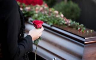 Видеть во сне умершего брата живым сонник